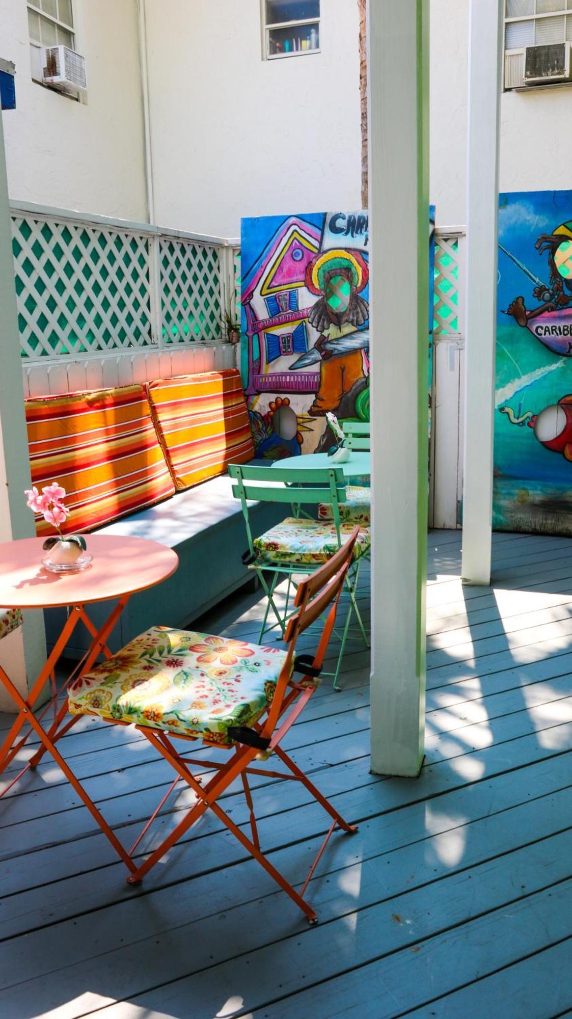 Hotel Caribbean House Cayo Hueso Exterior foto